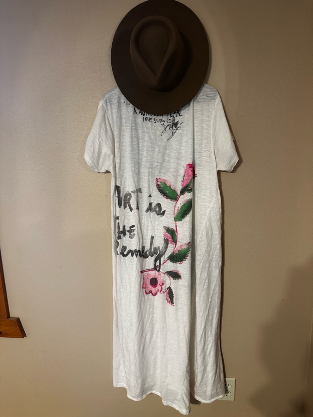Magnolia Pearl art is the remedy Frida t shirt dress - Picture 2 of 2